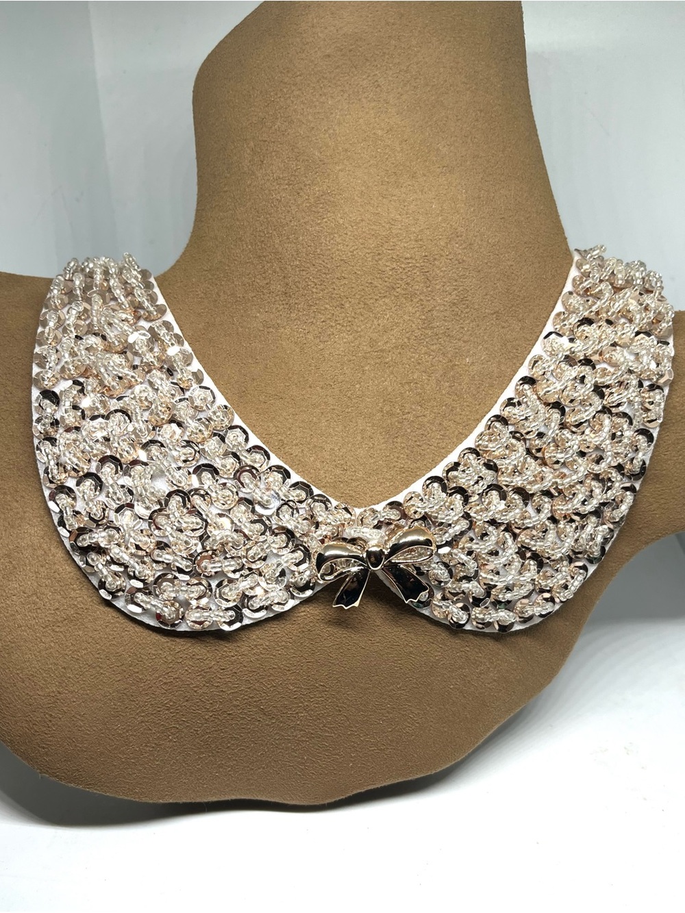 Crystal Embellished Peter Pan Collar Necklace